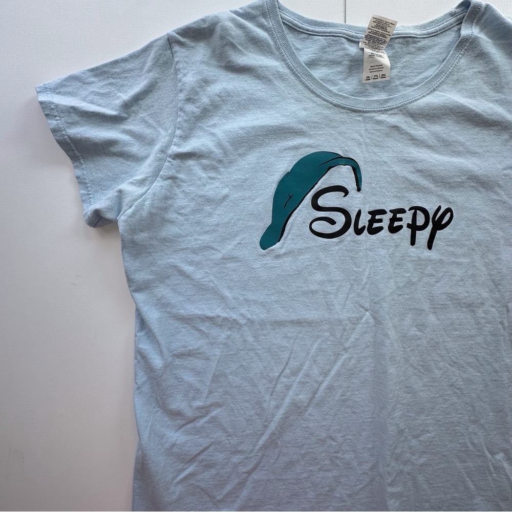 Disney theme Snow White Sleepy graphic print short sleeve tee shirt women’s‎ 2x